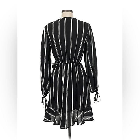 Band of Gypsies Women's Medium Black Pinstripe Faux Wrap Dress - Picture 2 of 16